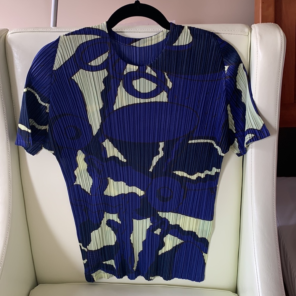 NWOT Issey Miyake Top Size 4